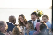 Jo (Camilla Luddington, l.) hat ein seltenes Stipendium angeboten bekommen. Wird Alex (Justin Chambers, r.) f&uuml;r seine Frau Seattle verlassen?