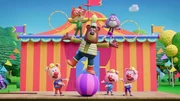 Die Werkel-Ferkel haben es mal wieder geschafft und präsentieren ihre bunte Zirkusshow. Die Werkel-Ferkel haben es mal wieder geschafft und präsentieren ihre bunte Zirkusshow.