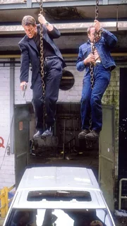 Tom (René Steinke, li.) und Semir (Erdogan Atalay) entkommen der Attacke von Dr. Schmidt um Haaresbreite... Tom (René Steinke, li.) und Semir (Erdogan Atalay) entkommen der Attacke von Dr. Schmidt um Haaresbreite...