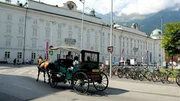 Innsbruck Hofburg und Kutsche.