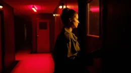 Enid Baines (Niamh Algar)