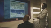 REENACTMENT - Der &auml;thiopische Ermittler (gespielt von Dale Samms) entdeckt, dass die Radardaten von Ethiopian Airlines Flug 302 schockierende &Auml;hnlichkeit mit denen von Lion Air Flug 610 haben, einer anderen Boeing 737 MAX 8, die weniger als f&uuml;nf Monate zuvor abgest&uuml;rzt war.
