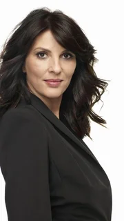 Sophie Devereaux (Gina Bellman)