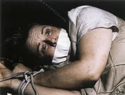 Margaret (Amanda Carlin) ist dem Killer ins Netz gegangen. Wird das Team um Gil Grissom das M&auml;dchen noch rechtzeitig befreien k&ouml;nnen?