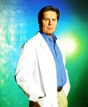 Dr. Stefan Frank (Sigmar Solbach)