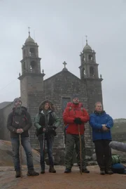 L-R: Jack (James Nesbitt), Sarah (Deborah Kara Unger), Joost (Yorick van Wageningen), Tom (Martin Sheen) in Muxia.