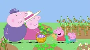 L-R: Grandpa Pig, Granny Pig, Peppa Pig, George Pig