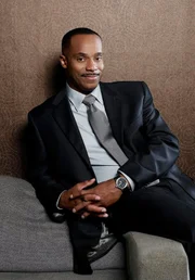 (1. Staffel) - NCIS-Direktor: Leon Vance (Rocky Carroll) ...