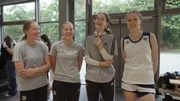 Rosa, Marieke, Lilli und Ella (von links nach rechts) freuen sich aufs erste Training nach den Sommerferien.