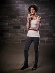 Jane (Jaimie Alexander)