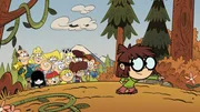 v.li.: Lynn Sr., Lucy, Rita, Lily, Lana, Lori, Lincoln, Lola, Leni, Lynn, Luna, Luan, Lisa (Auflistung von Namen).