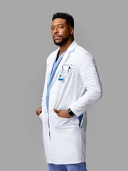 Dr. Floyd Reynolds (Jocko Sims)