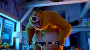 Was man nicht alles tut für ein kleines bisschen Entertainment. Grizzy strampelt sich dank eines Stromausfalls ganz schön ab. Was man nicht alles tut für ein kleines bisschen Entertainment. Grizzy strampelt sich dank eines Stromausfalls ganz schön ab.