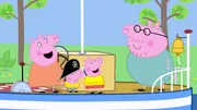 L-R: Mummy Pig, George Pig, Peppa Pig, Daddy Pig