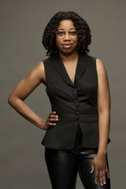 Kasie Hines (Diona Reasonover)