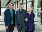 von links: Dr. Martin Stein (Bernhard Bettermann), Dr. Roland Heilmann (Thomas R&uuml;hmann), Dr. Kathrin Globisch (Andrea Kathrin Loewig)