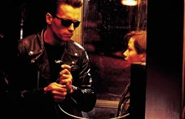 v.li.: The Terminator (Arnold Schwarzenegger), John Connor (Edward Furlong)