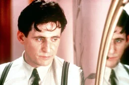 Gabriel Byrne