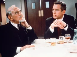 ARD Degeto DER ZERRISSENE VORHANG, (Torn Curtain), Spielfilm, USA 1966, um 03:20 Uhr im ERSTEN. Michael Armstrong (Paul Newman) gelingt es in Leipzig tats&auml;chlich, Professor Lindt (Ludwig Donath, li) zu t&auml;uschen und die Formel in seinen Besitz zu bringen.