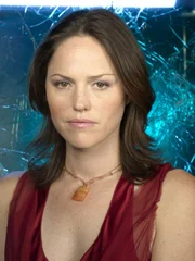 Sara Sidel (Jorja Fox)