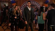 Lucifer (Tom Ellis) und Chloe (Lauren German) m&uuml;ssen sich bei einem Highschool-Klassentreffen einschleichen, um den M&ouml;rder zu fassen.
