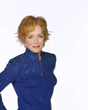 Evelyn Harper (Holland Taylor) Evelyn Harper (Holland Taylor)
