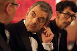 Johnny English (Rowan Atkinson, mi.)