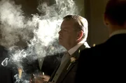 Bill Molloy (Warren Clarke)