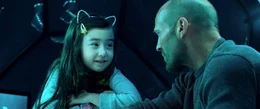 Meiying (Shuya Sophia Cai), Jonas Taylor (Jason Statham).