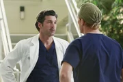 Derek (Patrick Dempsey, l.) und Owen (Kevin McKidd, r.) geraten heftig aneinander. Der Streit droht auszuarten ...