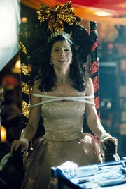 Cordelia Chase (Charisma Carpenter) Die Verwendung des sendungsbezogenen Materials ist nur mit dem Hinweis und Verlinkung auf RTL+ gestattet.; Cordelia Chase (Charisma Carpenter) Die Verwendung des sendungsbezogenen Materials ist nur mit dem Hinweis und Verlinkung auf RTL+ gestattet. Cordelia Chase (Charisma Carpenter) Die Verwendung des sendungsbezogenen Materials ist nur mit dem Hinweis und Verlinkung auf RTL+ gestattet.; Cordelia Chase (Charisma Carpenter) Die Verwendung des sendungsbezogenen Materials ist nur mit dem Hinweis und Verlinkung auf RTL+ gestattet.