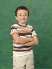 (2. Staffel) - Mit anderen Menschen hat es Brick (Atticus Shaffer) nicht so wirklich, dafür mag er Bücher umso mehr ... (2. Staffel) - Mit anderen Menschen hat es Brick (Atticus Shaffer) nicht so wirklich, dafür mag er Bücher umso mehr ...