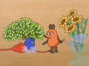 Maus und Elefant betStigen sich als G&auml;rtner.