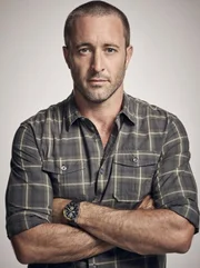 (8. Staffel) - Als ehemaliger Navy SEAL k&auml;mpft Steve McGarrett (Alex O'Loughlin) mit seinen Kollegen als Leiter der Hawaii Five-0 Task Force gegen das organisierte Verbrechen.