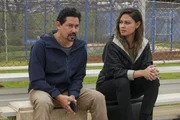 Daniel Tennant (Anthony Ruivivar, l.); Jane Tennant (Vanessa Lachey, r.)