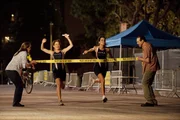 Angela Rizzoli (Lorraine Bracco), Jane (Angie Harmon), Maura (Sasha Alexander) und Frank Rizzoli Sr. (Chazz Palminteri) Angela Rizzoli (Lorraine Bracco), Jane (Angie Harmon), Maura (Sasha Alexander) und Frank Rizzoli Sr. (Chazz Palminteri)
