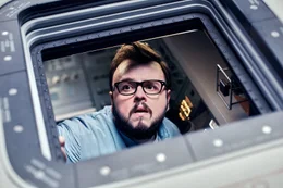 KC Houseman (John Bradley)