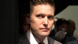 Richard Bertrand Spencer   +++ Die Verwendung des sendungsbezogenen Materials ist nur mit dem Hinweis und Verlinkung auf RTL+ gestattet. +++