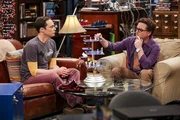 Sheldon (Jim Parsons, l.); Leonard (Johnny Galecki, r.)