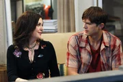 Noch ahnt Walden (Ashton Kutcher, r.) nicht, was mit Rose (Melanie Lynskey, l.) noch auf ihn zukommen wird ...