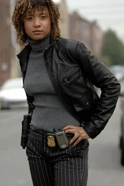 Ein neuer Fall berietet ihr Kopf zerbrechen: Kat Miller (Tracie Thoms) ... Ein neuer Fall berietet ihr Kopf zerbrechen: Kat Miller (Tracie Thoms) ...