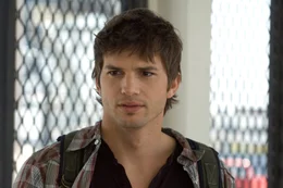 Nikki (Ashton Kutcher)