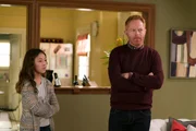 Lily Tucker-Pritchett (Aubrey Anderson-Emmons), Mitchell Pritchett (Jesse Tyler Ferguson)