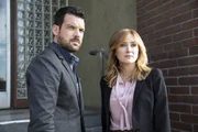 Eine Kriminaltechnikerin wird Opfer eines heimtückischen Mordes. Für Rechtsmedizinerin Maura Isles (Sasha Alexander) und ihren Assistenten Kent Drake (Adam Sinclair) beginnt eine fieberhafte Suche nach dem Mörder ihrer Kollegin. Eine Kriminaltechnikerin wird Opfer eines heimtückischen Mordes. Für Rechtsmedizinerin Maura Isles (Sasha Alexander) und ihren Assistenten Kent Drake (Adam Sinclair) beginnt eine fieberhafte Suche nach dem Mörder ihrer Kollegin.