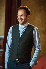 Ermittelt in einem neuen Fall: Sherlock Holmes (Jonny Lee Miller) ...