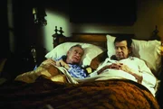 Felix (Jack Lemmon, l.); Oscar (Walter Matthau, r.)