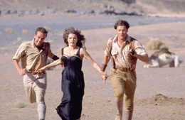 Jonathan (John Hannah, l.), Evelyn (Rachel Weisz, M.) und Rick (Brendan Fraser, r.)