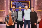 ARD Wer wei&szlig; denn sowas? Folge 1384: Moderator Kai Pflaume und die Rateteam-Kapit&auml;ne Bernhard Ho&euml;cker und Wotan Wilke M&ouml;hring begr&uuml;&szlig;en Frank Plasberg und Steffen Hallaschka. Dieses Motiv kann auch im Hochformat angefordert werden.