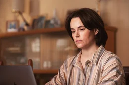 Ritas (Emily Hampshire) Empfehlungen f&uuml;r ihre Tochter oder andere Menschen sind nicht immer wirklich hilfreich.