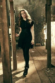 (1. Staffel) - Hope Mikaleson (Danielle Rose Russell)